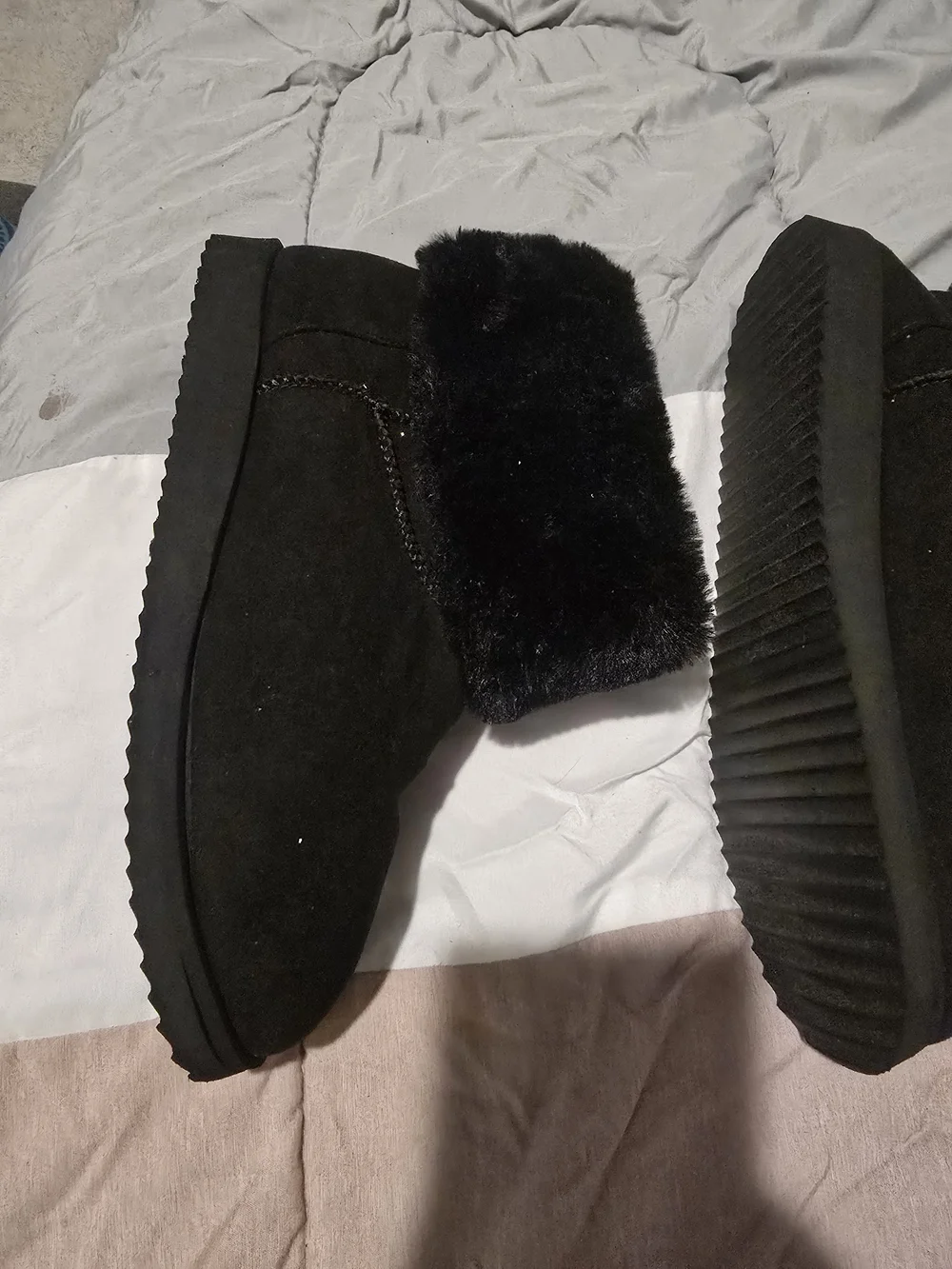 Women's Black Faux Fur Winter Boots